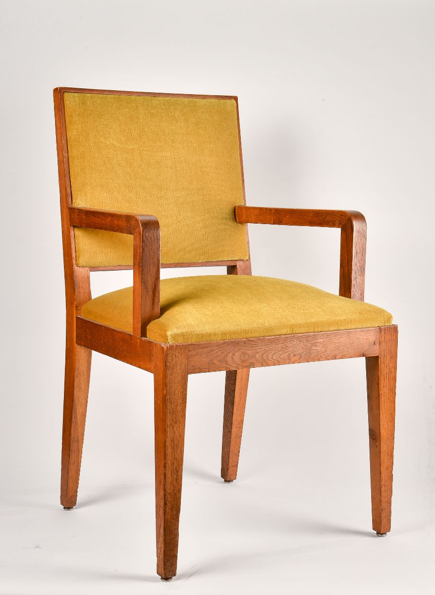 Fauteuil garni de velours