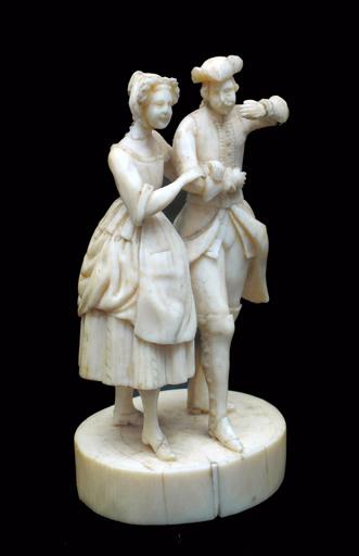 Couple se donnant le bras