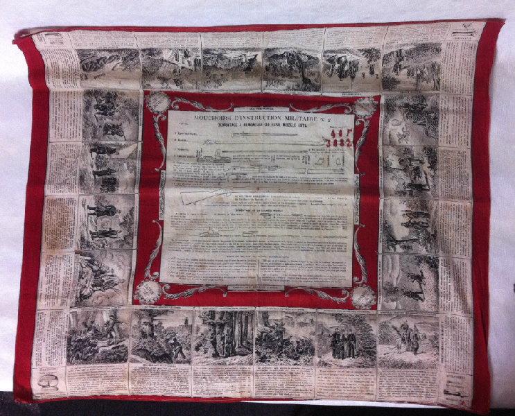 Mouchoir d'instruction militaire