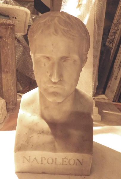Napoléon Ier (Buste en hermès, tête nue, à l'antique)
