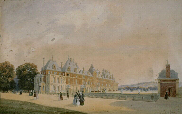 Façade du château d'Eu sur la cour d'honneur