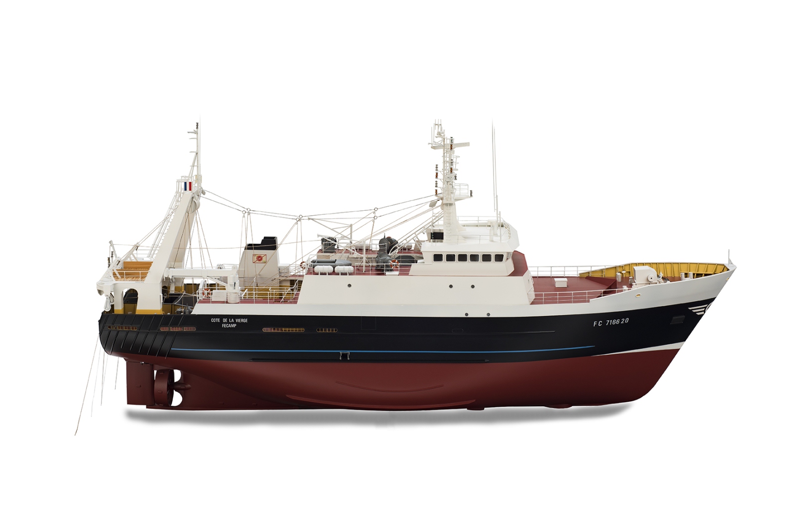 Le chalutier-congélateur Côte de la Vierge