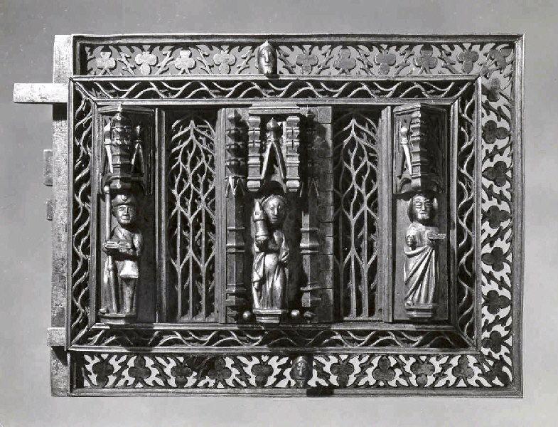 Serrure avec st Jacques, ste Barbe et st Paul