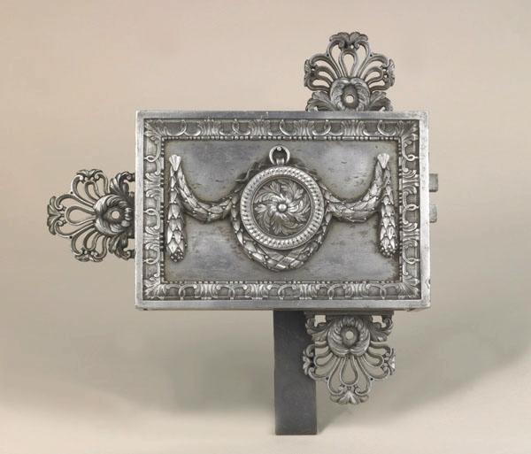 Serrure à la guirlande