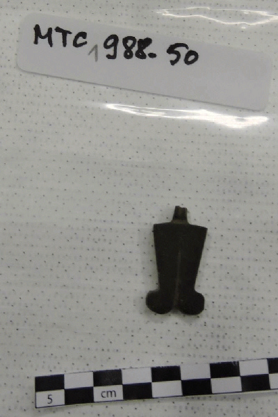 Amulette en forme de double plume shouty