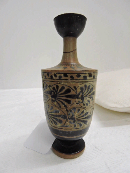 Lécythe à décor de palmettes