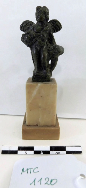 Figurine de génie de l'abondance ; Génie de l'abondance