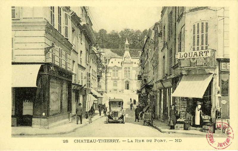 Château-Thierry - La rue du pont