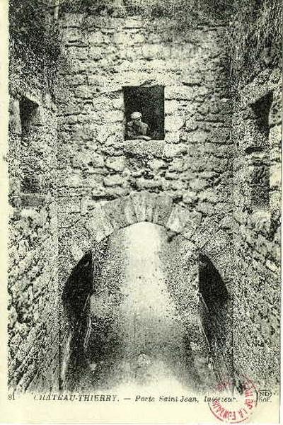 Château-Thierry - Porte Saint Jean, Intérieur