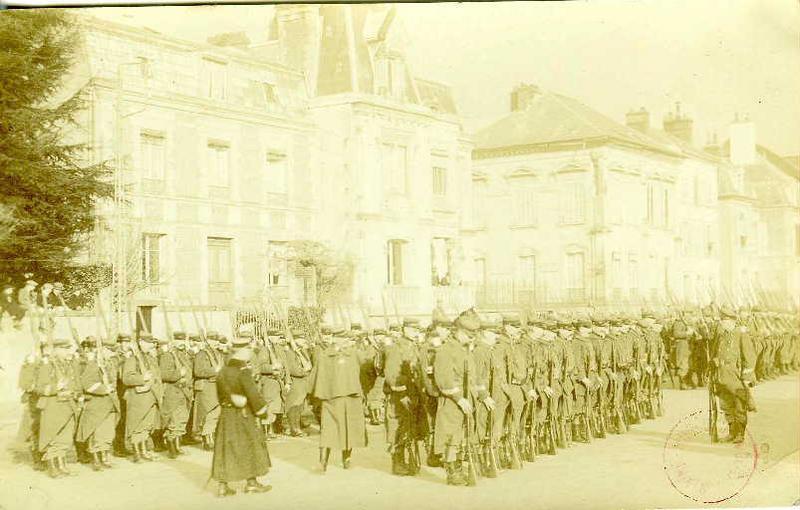 Château-Thierry - Défilé militaire