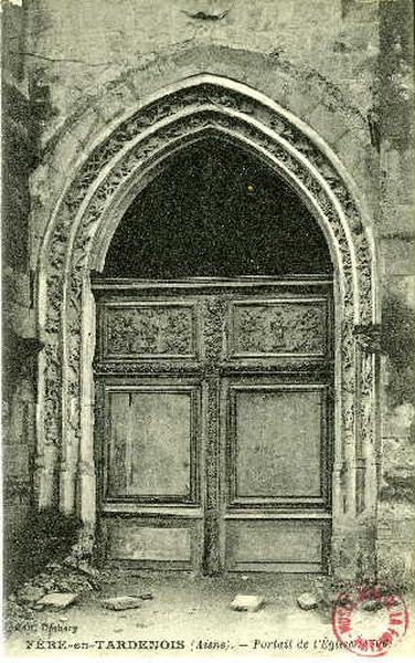 Fère-en-Tardenois - Portail de l'église