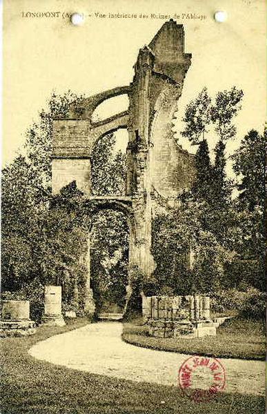 Longpont - Vue intérieure des ruines de l'Abbaye