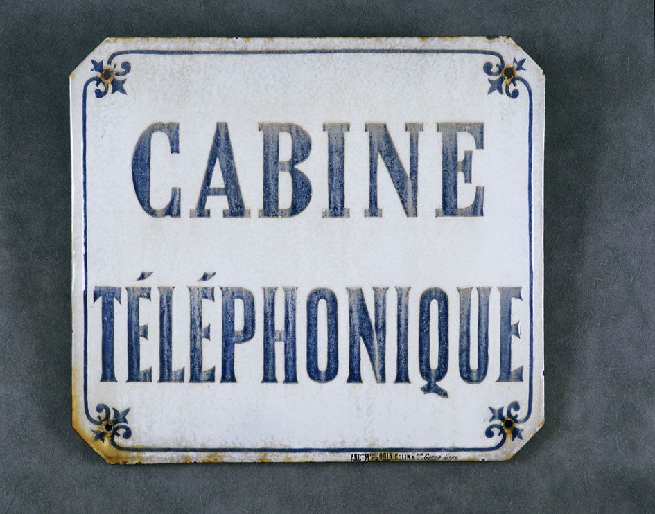 Cabine téléphonique