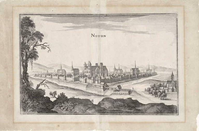 Noyon ; Vue générale de la ville de Noyon depuis le mont Renaud (titre factice, d'après le sujet représenté)