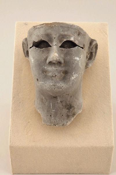 modèle de ronde-bosse pour visage de roi