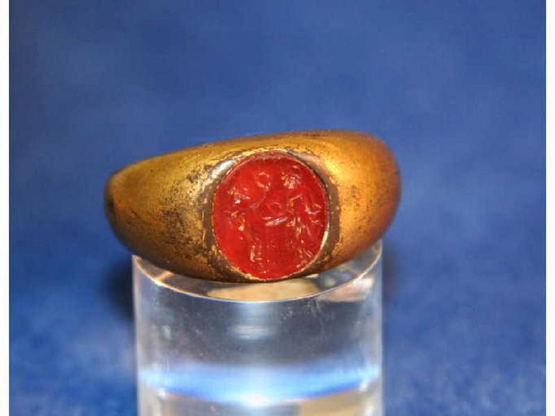 Deux personnages drapés à l'antique