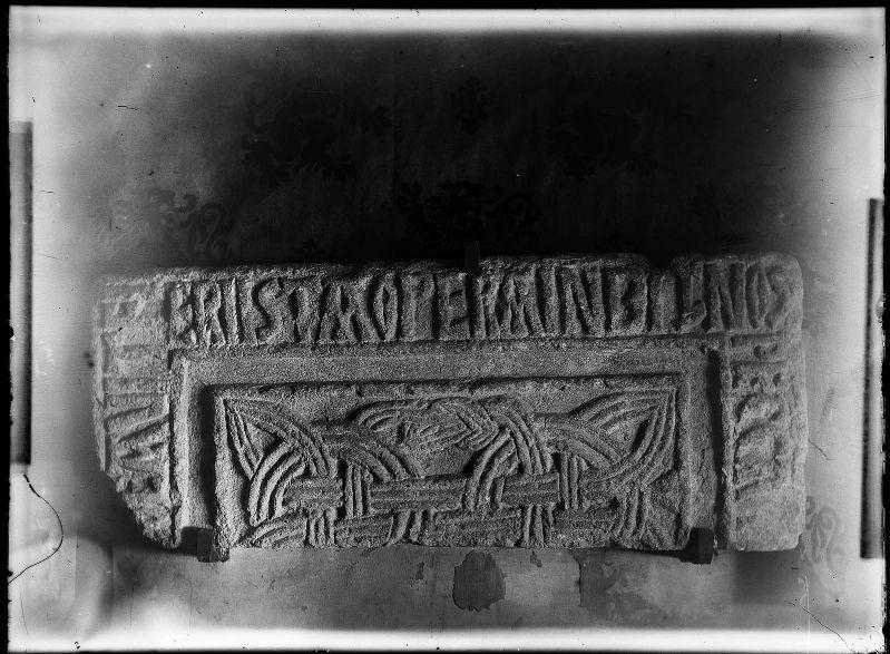 Dalle à entrelacs carolingienne de Carpentras