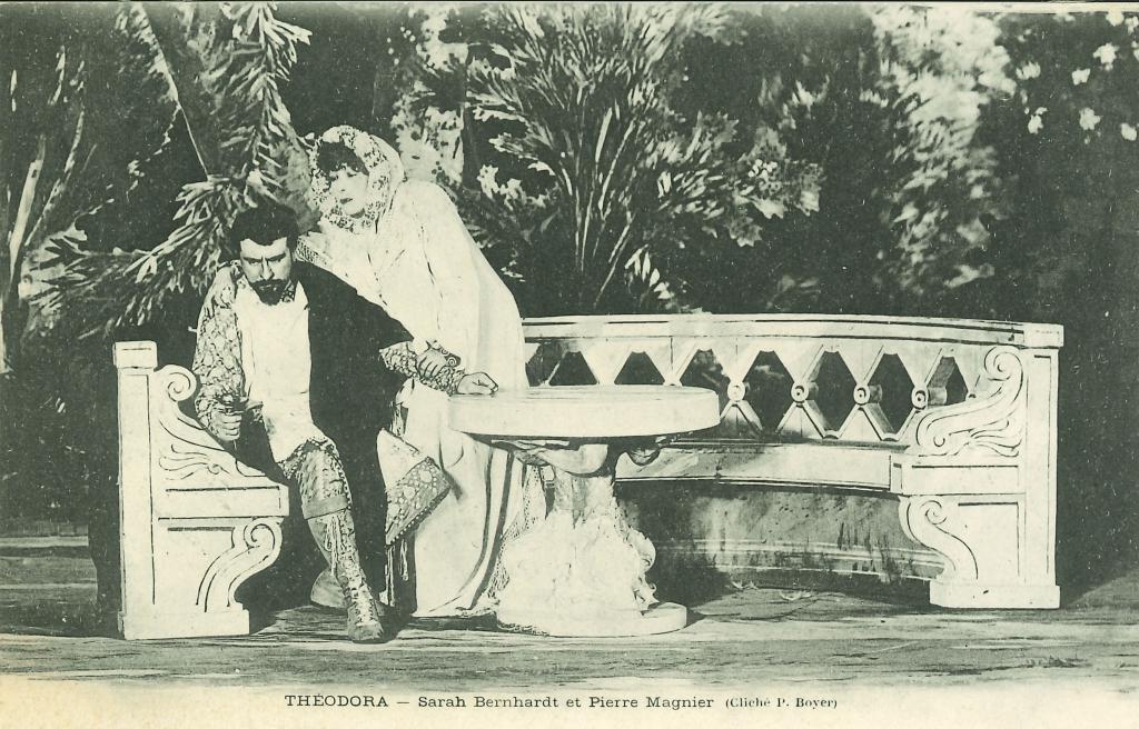 Sarah Bernhardt dans Theodora