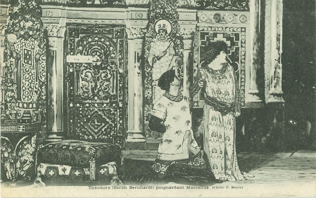 Sarah Bernhardt dans Theodora