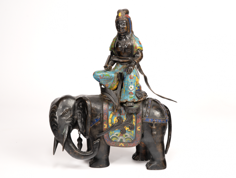 Bodhisattva Samantabhadra à dos d'éléphant