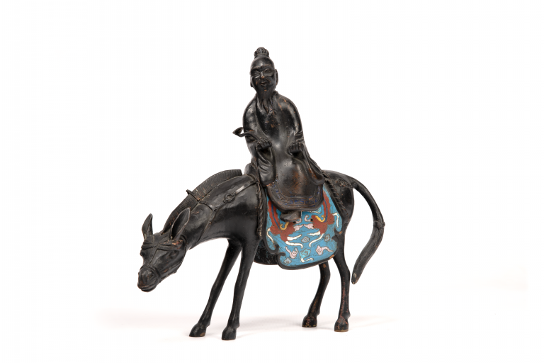 Vieillard chinois (Toba ?) sur sa mule