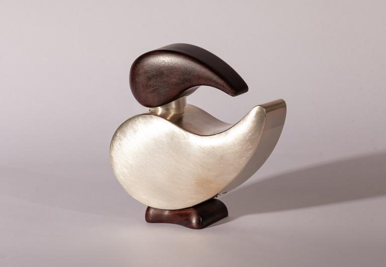 勾玉 (titre en kanji) #Magatama (translittération) #Virgule (traduction)