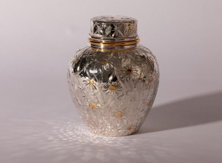 カモミール (titre en katakana)#Kamomîru (translittération)#Camomille (traduction)