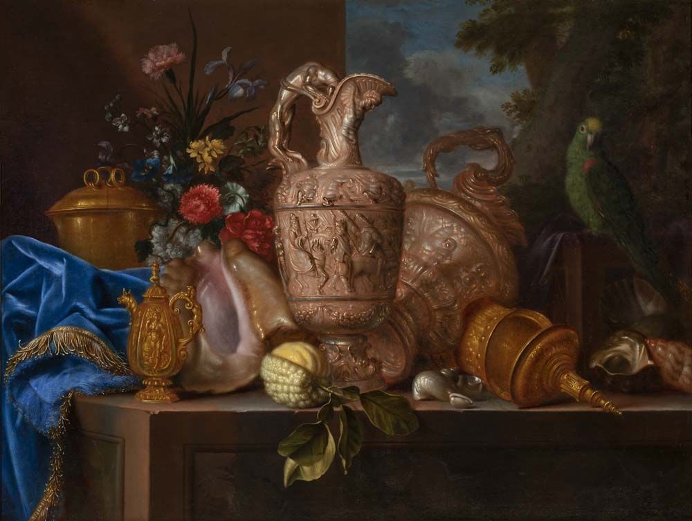 Aiguières, fleurs, coquillages et perroquet sur un fond de paysage (titre factice)