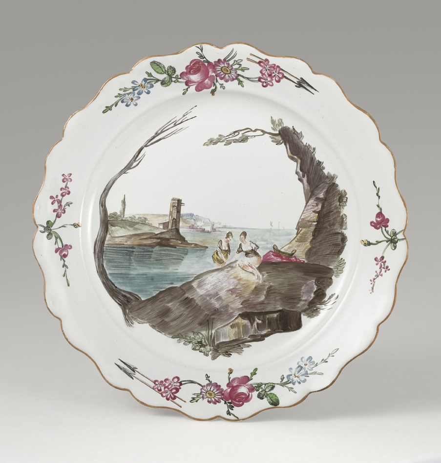 Assiette circulaire à double flèche