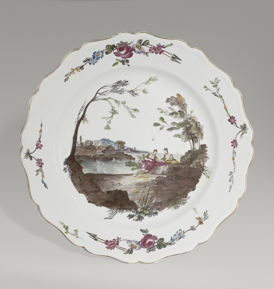 Assiette circulaire à double flèche