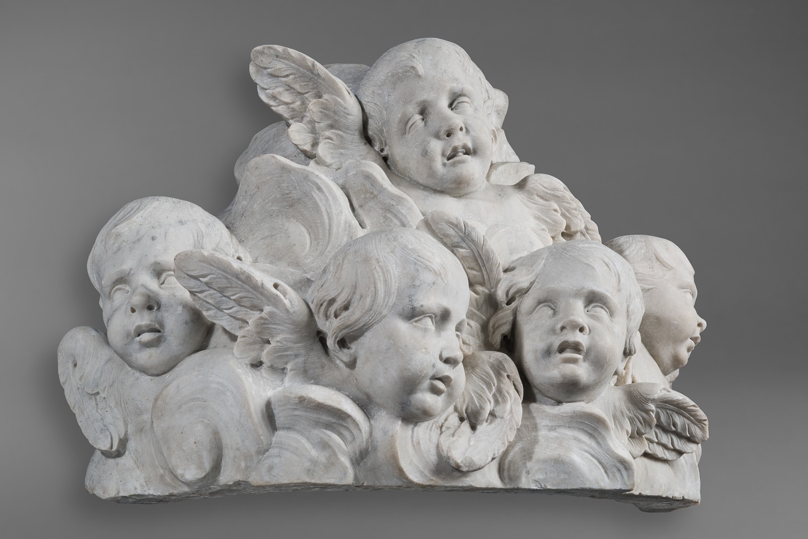 Gloire avec chérubins ; Groupe d'anges