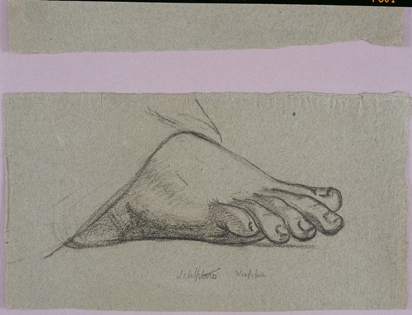 Vestibule, Sculpture : étude de pied