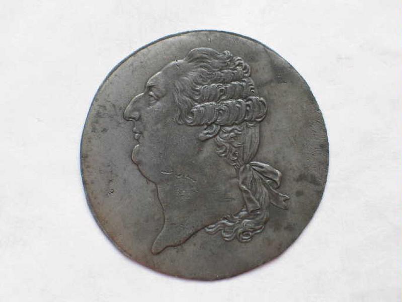 Buste de Louis XVI au col nu