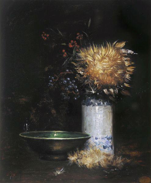 Vase de fleurs et jatte verte