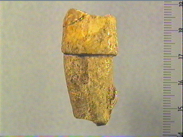La figurine à la pèlerine