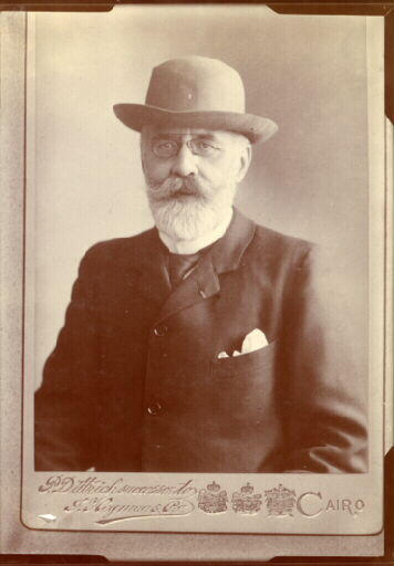 Portrait d'archéologue. Portrait en buste de Charles Clermont-Ganneau (1846-1923)