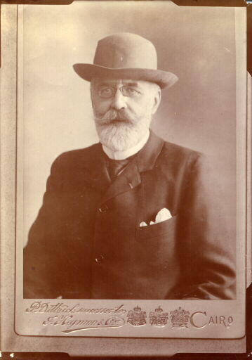 Portrait d'archéologue. Portrait en buste de Charles Clermont-Ganneau (1846-1923)