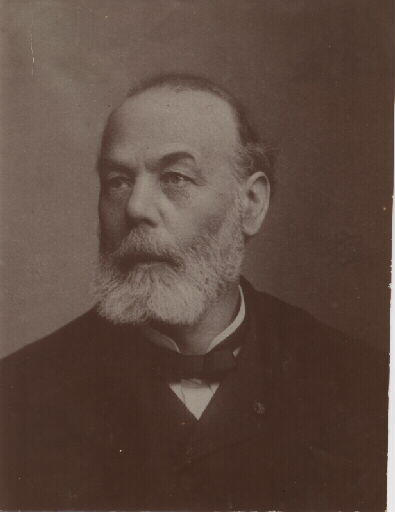 Portrait d'archéologue. Portrait en buste de Paul Foucart (1836-1926)