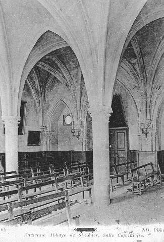 64 ANCIENNE ABBAYE DE ST-LEGER, SALLE CAPITULAIRE