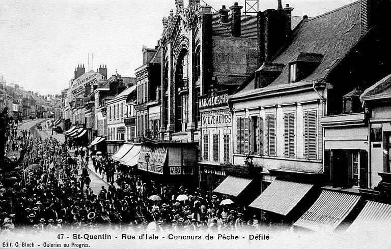 47 - SAINT-QUENTIN - RUE D'ISLE - CONCOURS DE PECHE - DEFILE