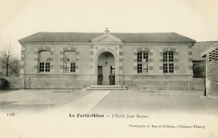 1188 - LA FERTE-MILON - L'ECOLE JEAN RACINE