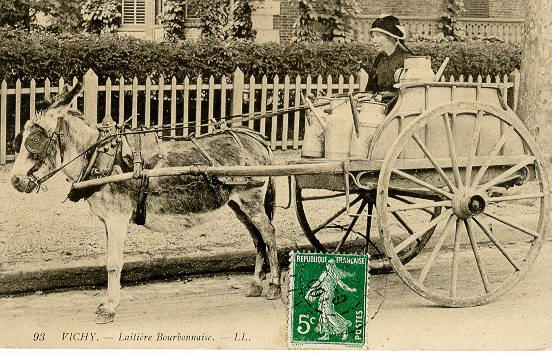 93 VICHY - LAITIERE BOURBONNAISE