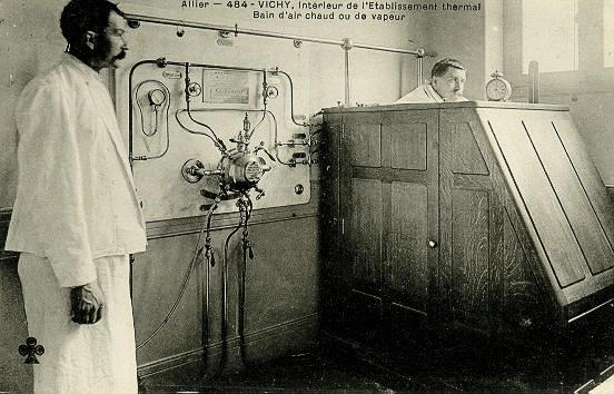 ALLIER - 484 VICHY - INTERIEUR DE L'ETABLISSEMENT THERMAL - BAIN D'AIR CHAUD OU DE VAPEUR