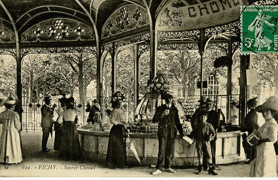 629 VICHY - SOURCE CHOMEL