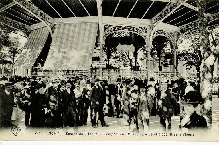 2465 VICHY - SOURCE DE L'HOPITAL - TEMPERATURE 31 DEGRES - DEBIT 2500 LITRES A L'HEURE