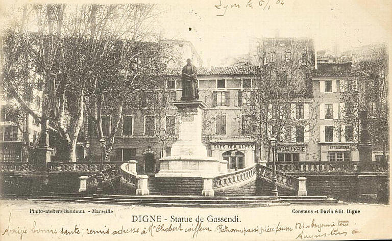 DIGNE - STATUE DE GASSENDI