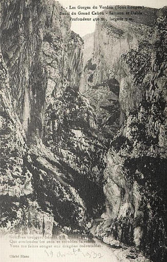 7 LES GORGES DU VERDON (SOUS ROUGON) - SEUIL DU GRAND CAÑON - SAMSON ET DALILA - PROFONDEUR 450 M, LARGEUR 7 M.