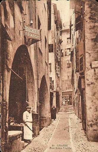 10. GRASSE - RUE REVE VIEILLE