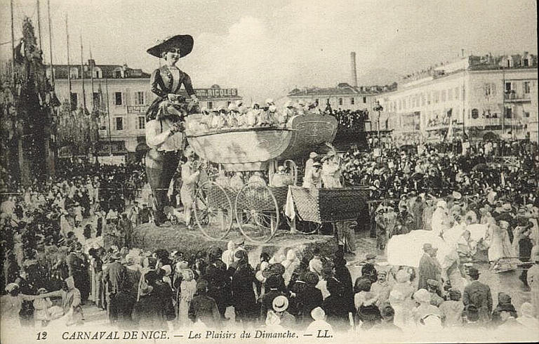 12. CARNAVAL DE NICE - LES PLAISIRS DU DIMANCHE