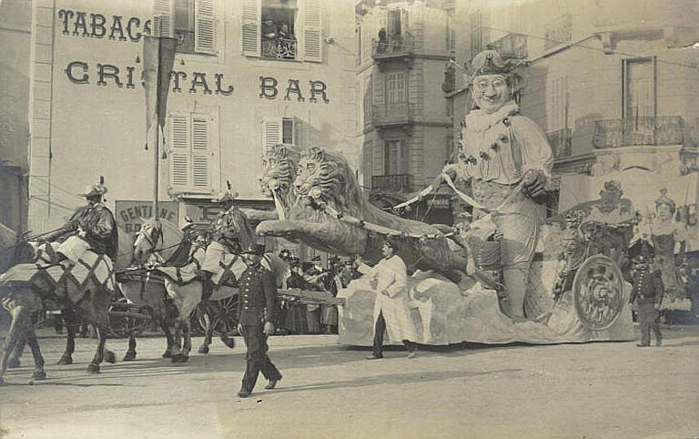 CHAR DE CARNAVAL (titre factice)